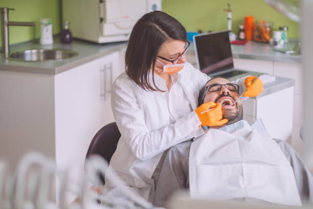 Best Emergency Tooth Extraction in Lake Of The Pines, CA
